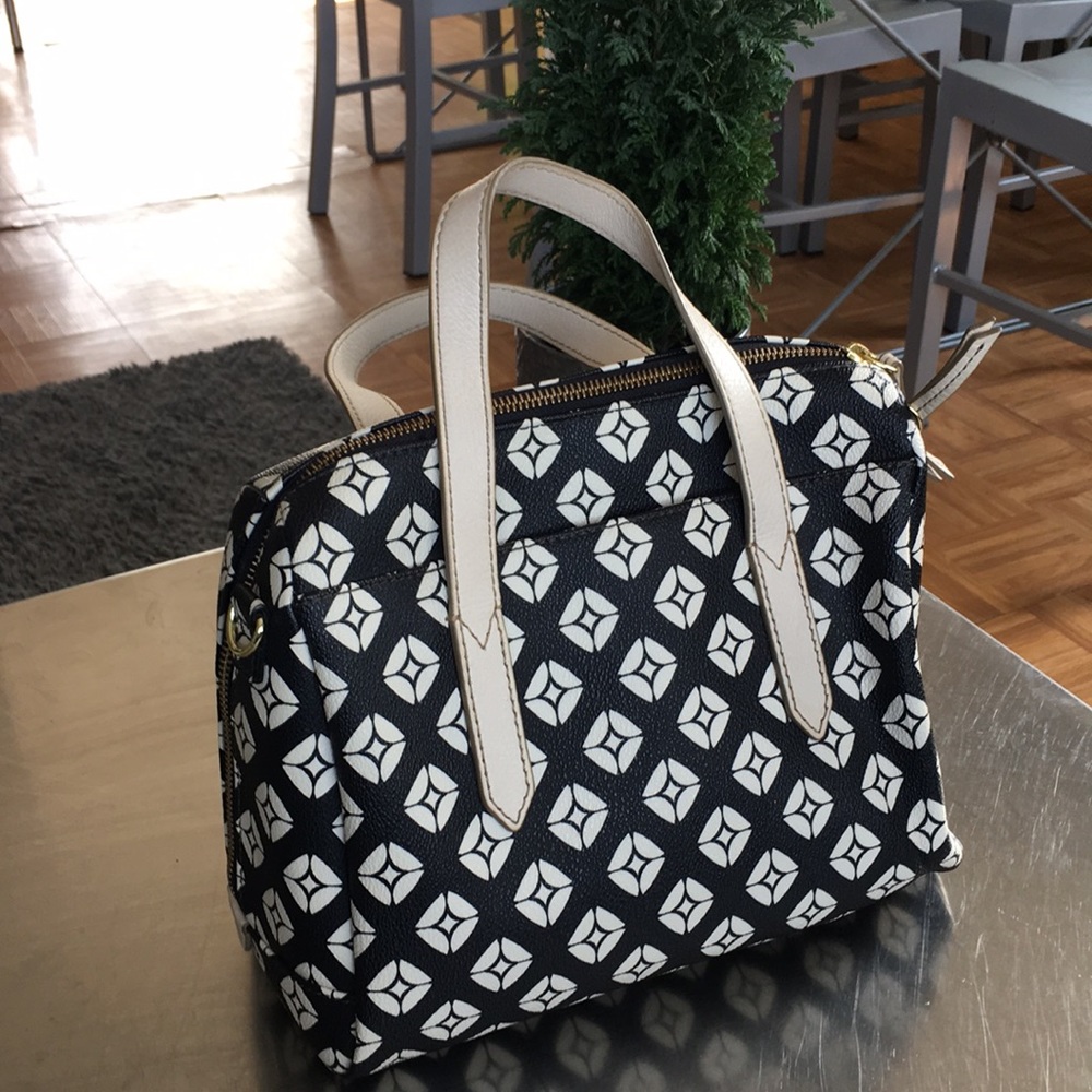 Fossil/ Sydney/ Satchel/